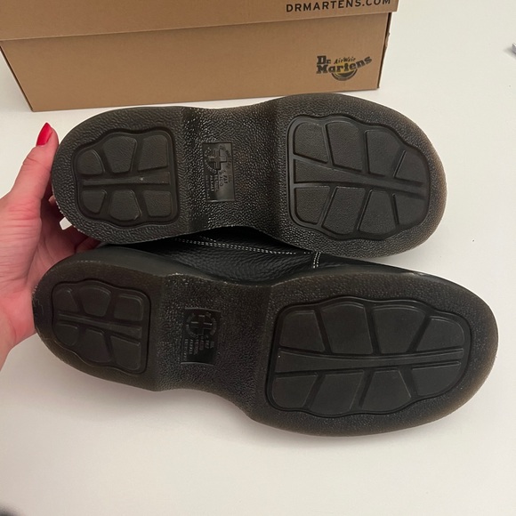 Dr. Martens BUZZ 5-EYE MILLED NAPPA LEATHER SHOES — Black, US Size 9 - Picture 6 of 10